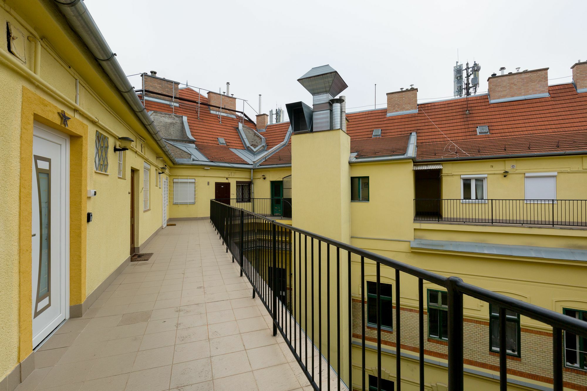 Bpm-Apartment Top Five Будапеща Екстериор снимка